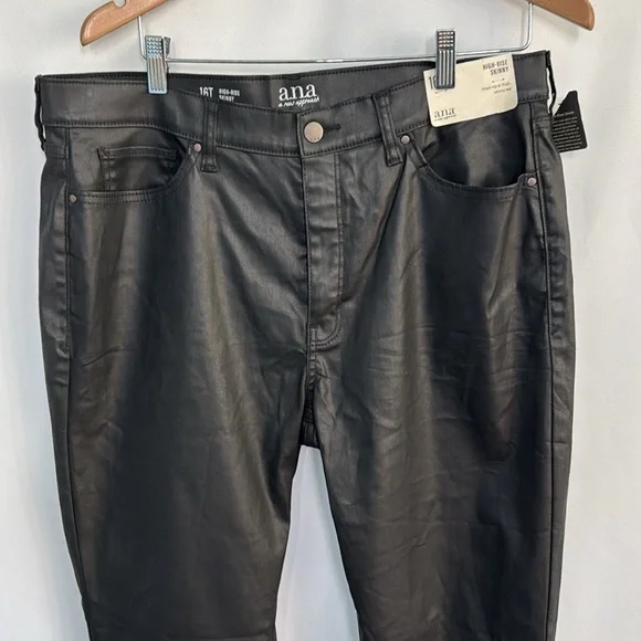 ❤️3/$30 a.n.a High Rise Skinny Dark Rinse Denim Jeans NWT - Picture 2 of 12